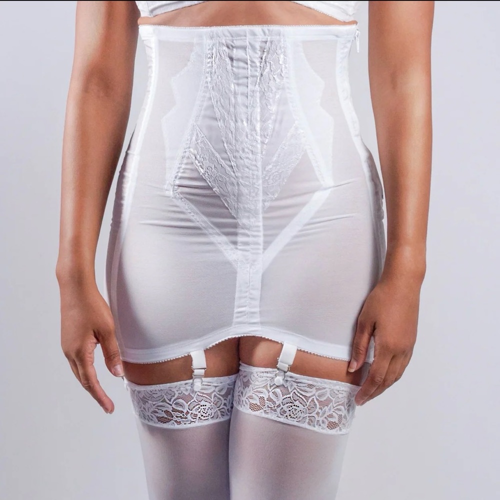 NWT 💋 RAGO OPEN BOTTOM GIRDLE SHAPEWEAR OBG RETRO PINUP SEXY